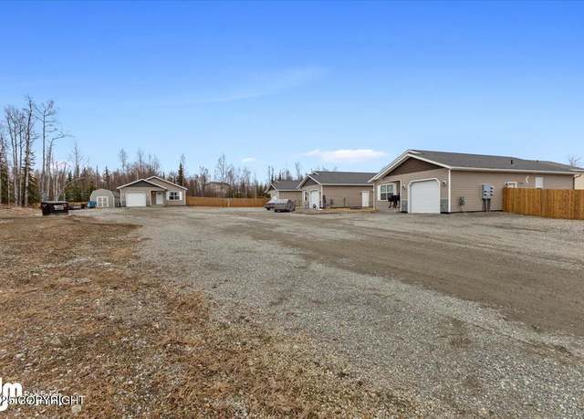 Property at 4704 Adirondack Cir, Wasilla, AK 99623, 12 beds, 8 baths