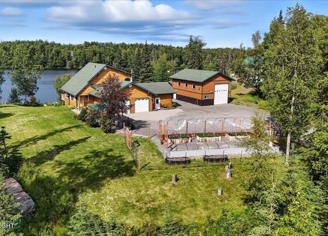 Property at 48350 Lakeside Ave, Soldotna, AK 99669, 3 beds, 4.5 baths