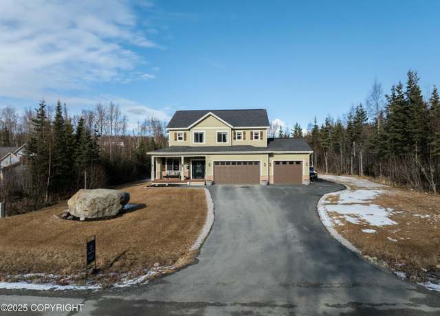 Property at 4003 W Isla Dr, Wasilla, AK 99623, 5 beds, 2.5 baths