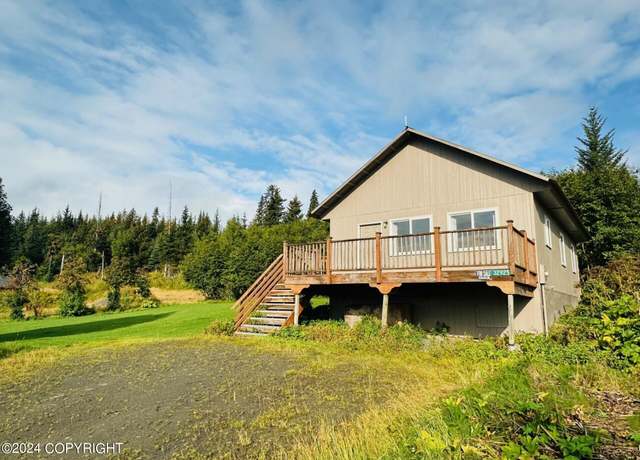 Property at 32925 Voznesenka Rd, Homer, AK 99603, 3 beds, 1 bath