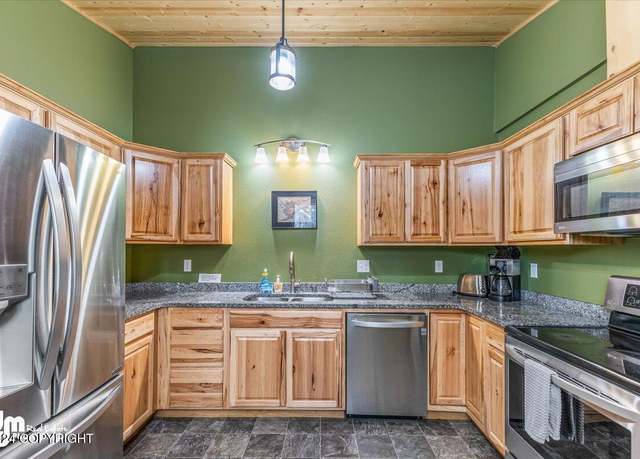 Property at 33773 Ruth Glacier Ave, Talkeetna, AK 99676, 4 beds, 3 baths