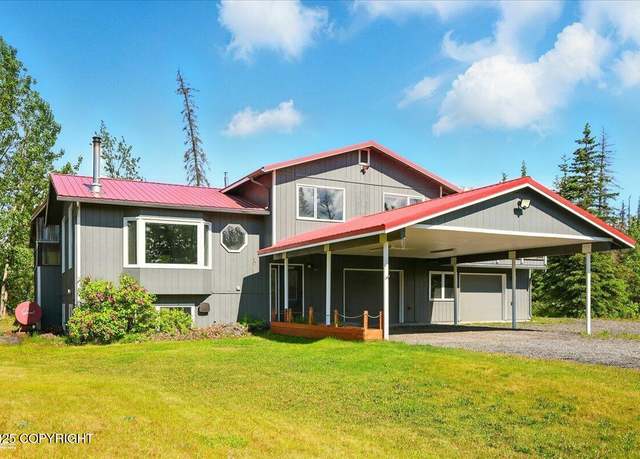 Property at 4035 S Tustin Dr, Palmer, AK 99645, 3 beds, 3 baths