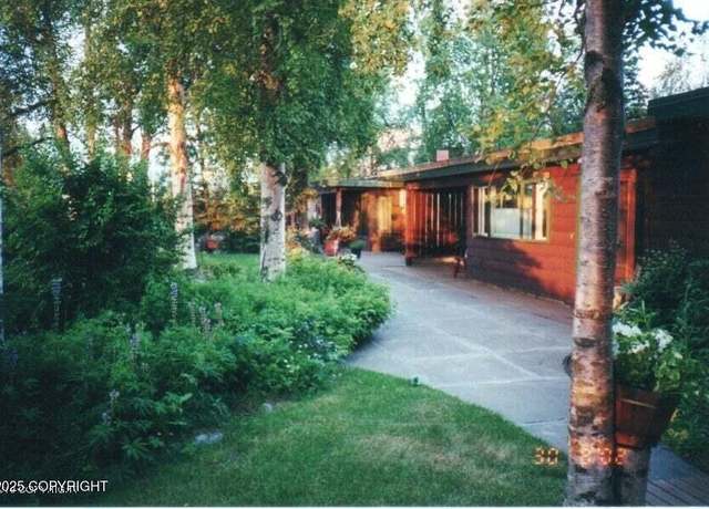 Property at 204 E 15th Ave, Anchorage, AK 99501, 6 beds, 5.5 baths