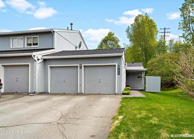 Property at 1955 Eastridge Dr, Anchorage, AK 99501, 2 beds, 2 baths