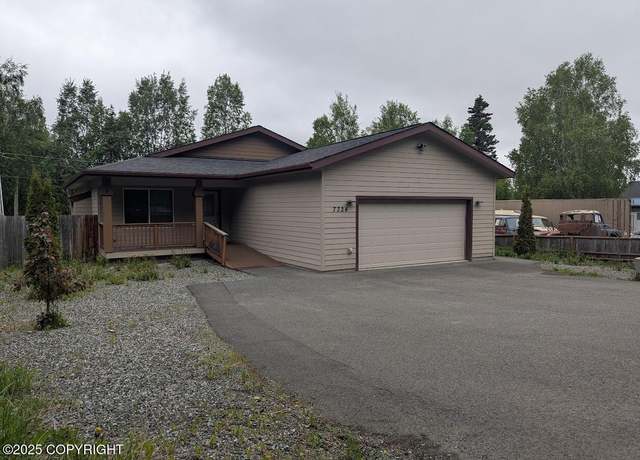 Property at 7324 Zurich St, Anchorage, AK 99507, 3 beds, 2 baths