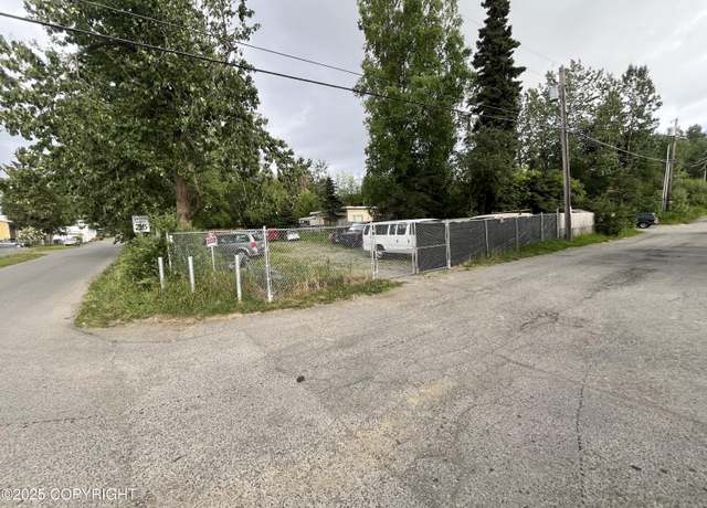 Property at 4300 Hayes St, Anchorage, AK 99503