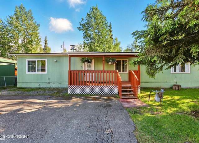 Property at 7740 Maryland Ave, Anchorage, AK 99504, 3 beds, 2 baths
