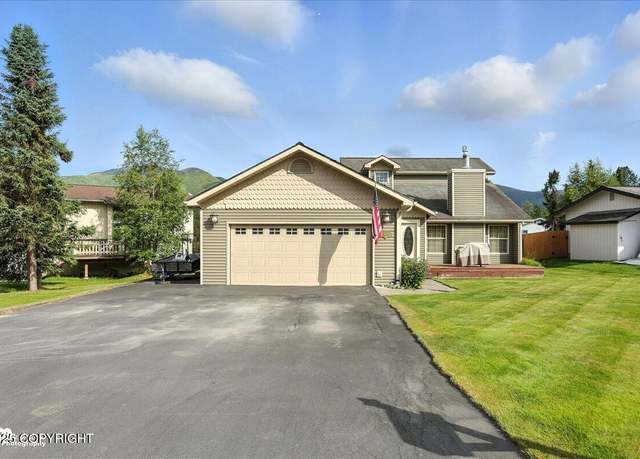 Property at 1801 Rebel Ridge Dr, Anchorage, AK 99504, 3 beds, 2 baths