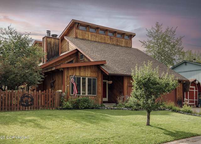 Property at 2600 Klamath Dr, Anchorage, AK 99517, 6 beds, 3 baths