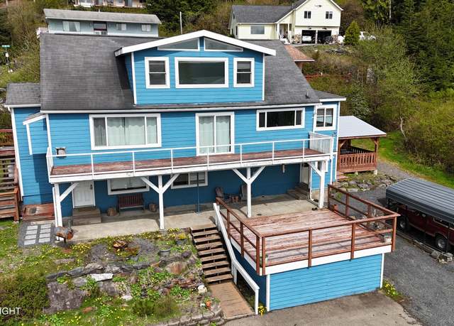 Property at 430 Washington St, Ketchikan, AK 99901, 5 beds, 3 baths