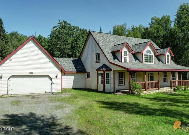 Property at 1101 E Dan St, Wasilla, AK 99654, 4 beds, 3.5 baths