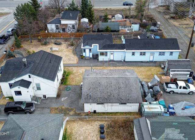 Property at 326 W 10th Ave, Anchorage, AK 99501, 2 beds, 1 bath