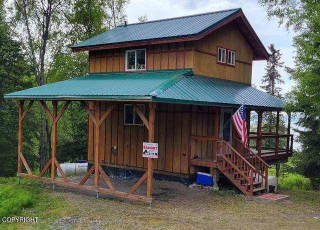 Property at 12829 Frontage Rd, Ninilchik, AK 99639, 1 bed, 1.5 baths