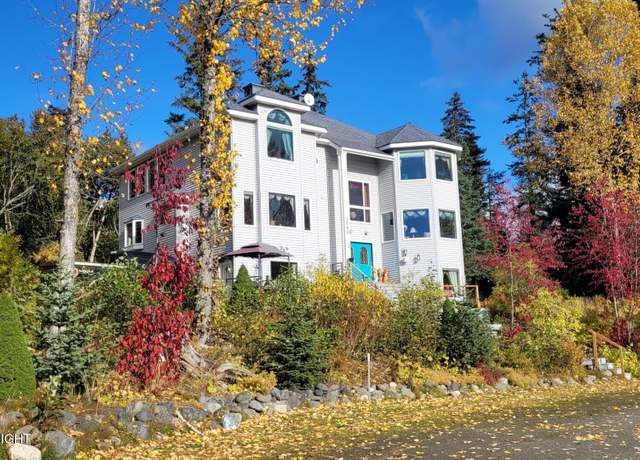 Property at 2750 Sterling Hwy, Homer, AK 99603, 4 beds, 5 baths