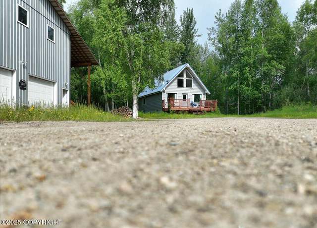 Property at 2300 Shay Ct, Fairbanks, AK 99712, 2 beds, 1 bath