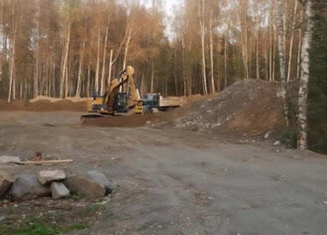 Property at 1541 S Leora Dr, Wasilla, AK 99623