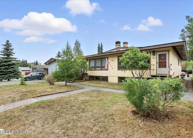 Property at 933 W 20th Ave, Anchorage, AK 99503, 6 beds, 4 baths