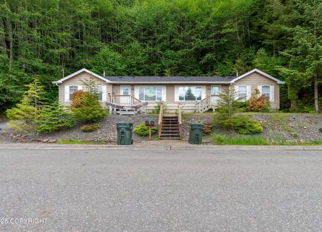 Property at 470 N Yorktown Dr, Ketchikan, AK 99901, 4 beds, 2 baths