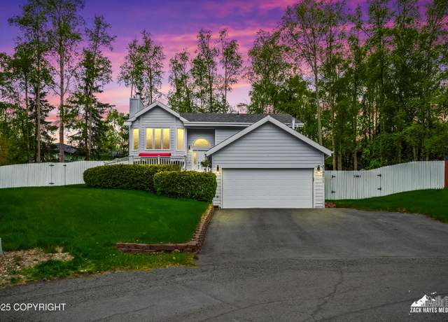 Property at 19511 Marble Cir, Eagle River, AK 99577, 4 beds, 2.5 baths