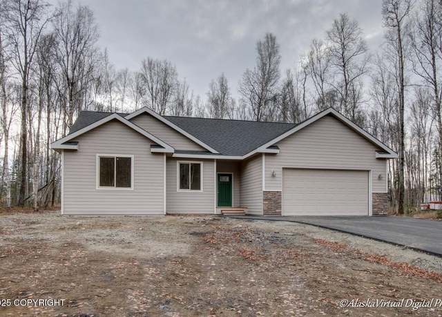 Property at 1001 E Dan St, Wasilla, AK 99654, 3 beds, 2 baths