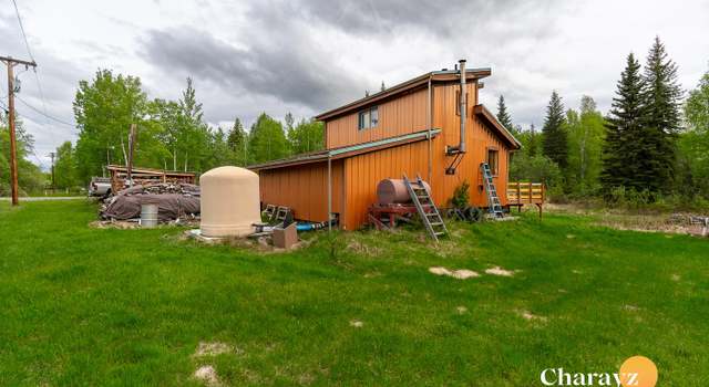 Photo of 817 Congressional Dr, Fairbanks, AK 99709