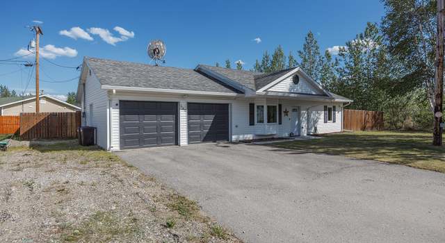 Photo of 940 Shellinger St, North Pole, AK 99705