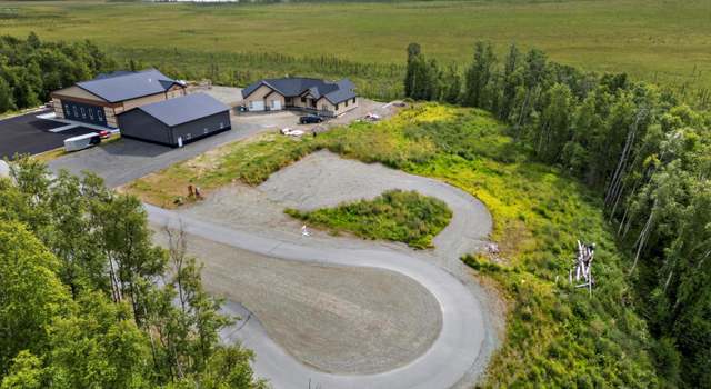 Photo of 834 W Chigmit Cir, Wasilla, AK 99654