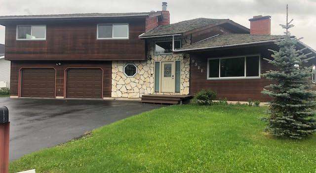 Photo of 9511 Albatross Dr, Anchorage, AK 99502