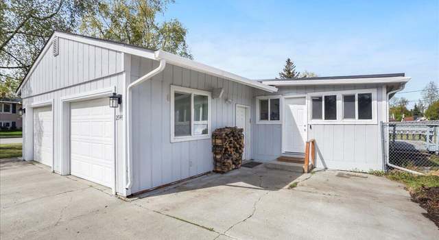 Photo of 2949 Sunflower St, Anchorage, AK 99508