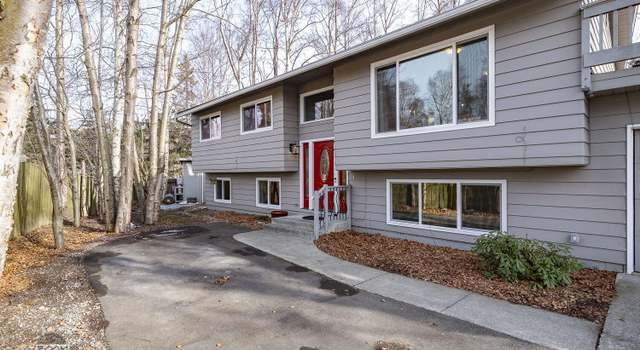 Photo of 2517 McKenzie Dr, Anchorage, AK 99517