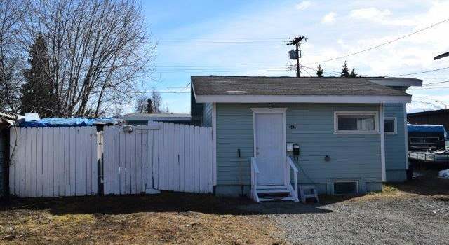 Photo of 341 N Lane St, Anchorage, AK 99508