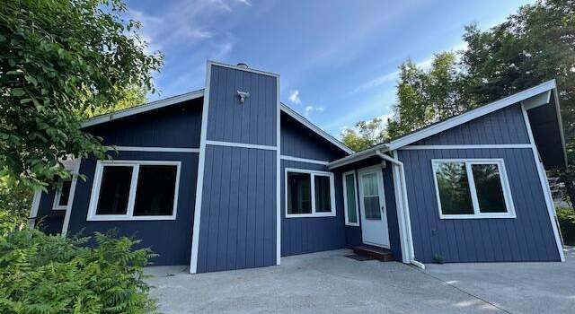 Photo of 950 E Chugach View Dr, Wasilla, AK 99654