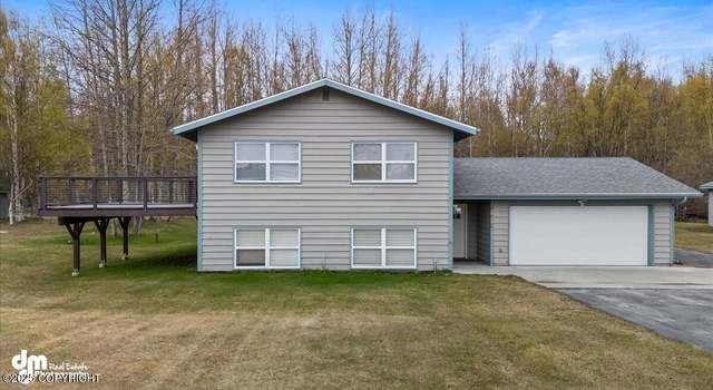 Photo of 1030 S Serrano Dr, Wasilla, AK 99654