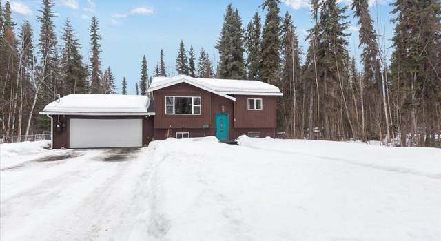 Photo of 2585 Carrie Lynn Dr, North Pole, AK 99705