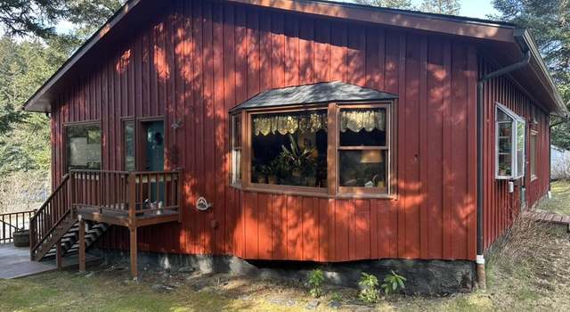 Photo of 520 Bonaparte Cir, Kodiak, AK 99615