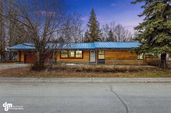 602 N Flower St, Anchorage, AK 99508 | MLS# 21-7118 | Redfin