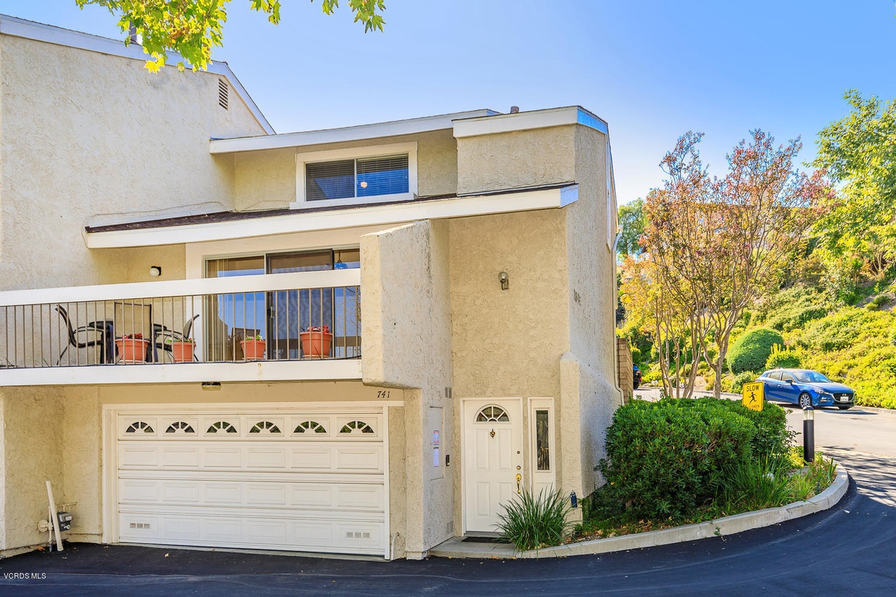 741 Warwick Ave, Thousand Oaks, CA 91360 MLS 220007700 Redfin