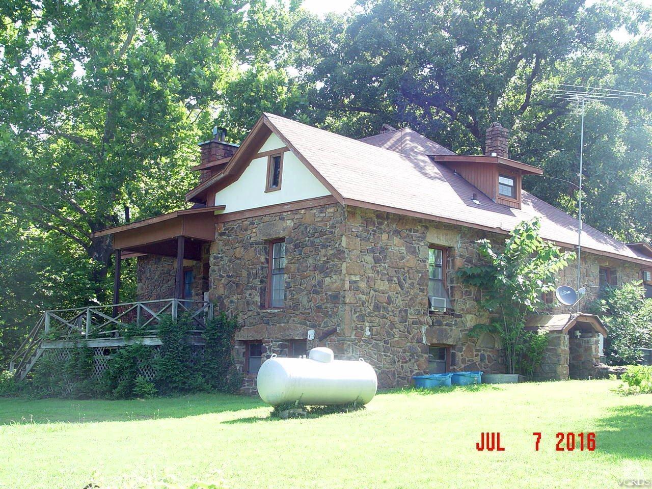 8228 N highway 59