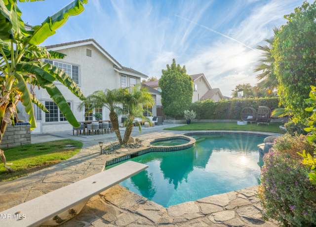 Property at 1669 Ridgewood Dr, Camarillo, CA 93012, 3 beds, 2.5 baths