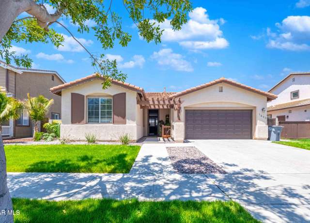 Property at 1633 Lola Way, Oxnard, CA 93030, 3 beds, 2 baths
