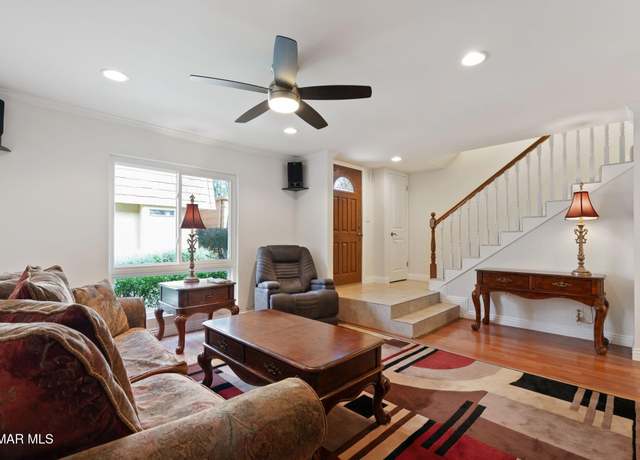 Property at 27444 Country Glen Rd, Agoura Hills, CA 91301, 3 beds, 2 baths