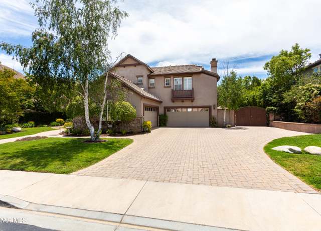 Property at 68 E Twisted Oak Dr, Simi Valley, CA 93065, 5 beds, 4.5 baths