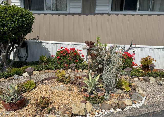 Property at 102 Madonna Ln #102, Newbury Park, CA 91320, 2 beds, 2 baths
