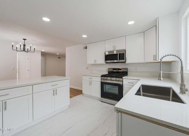 Property at 1477 Dinsmore St, Simi Valley, CA 93065, 4 beds, 2 baths