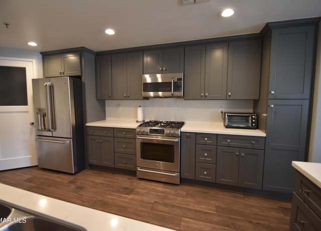 Property at 5350 White Oak Ave #105, Encino, CA 91316, 2 beds, 2.5 baths