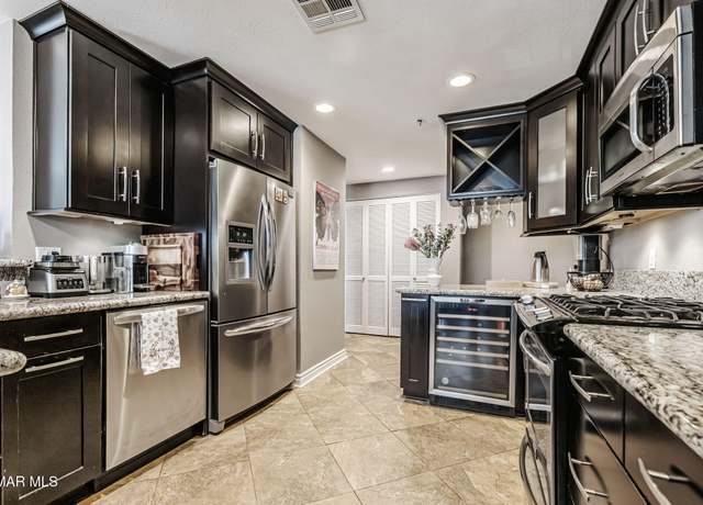 Property at 5350 White Oak Ave #307, Encino, CA 91316, 2 beds, 2.5 baths