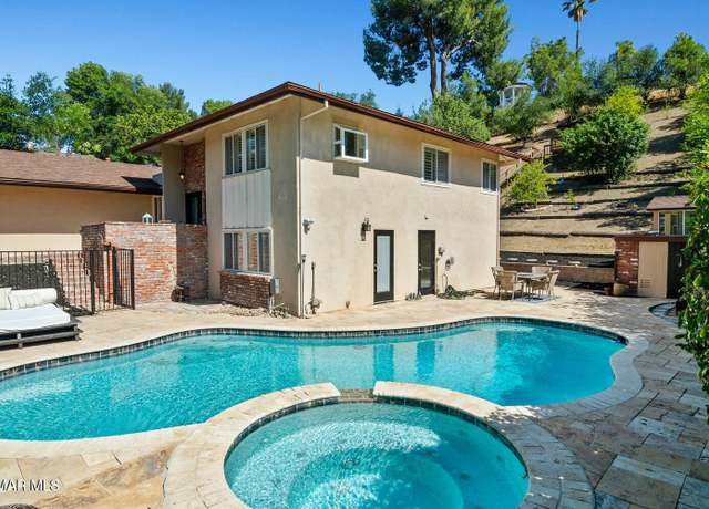 Property at 4809 Dunman Ave, Woodland Hills, CA 91364, 3 beds, 2 baths