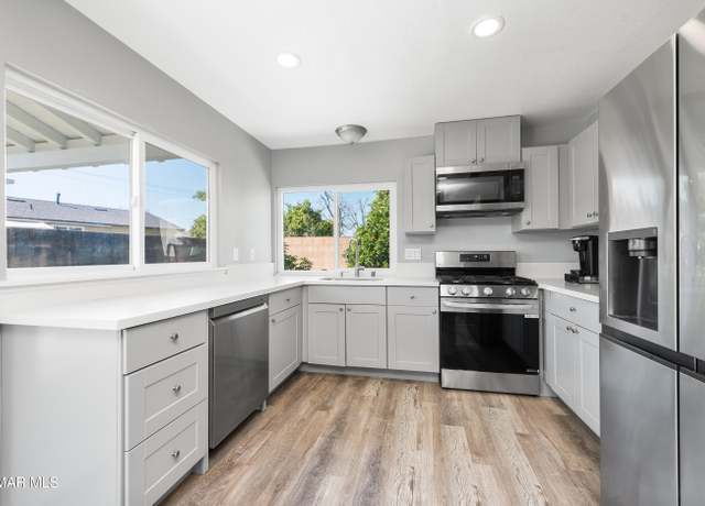 Property at 2378 Lansing Pl, Simi Valley, CA 93065, 3 beds, 1 bath