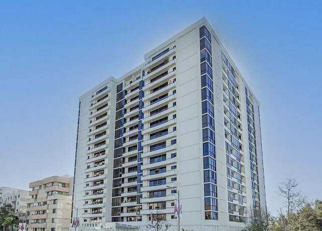 Property at 10660 Wilshire Blvd #410, CA 90024, 2 beds, 2.5 baths