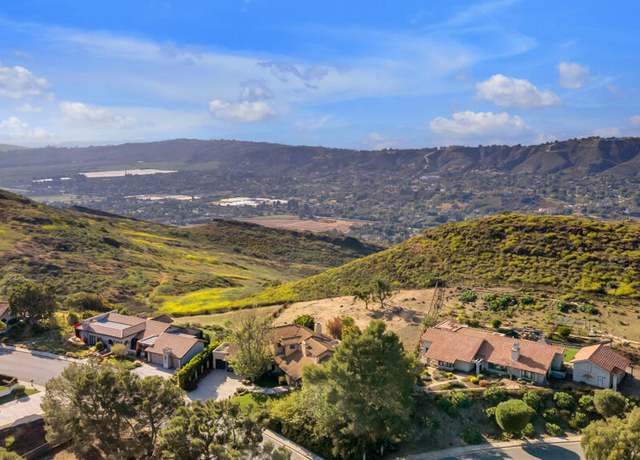 Property at 751 Wildwood Ave, Thousand Oaks, CA 91360, 5 beds, 5.5 baths